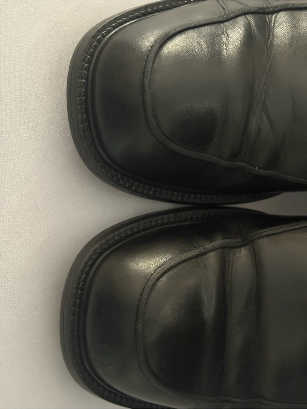 bill blass Black Leather Slip-On Loafers with Tan Interior